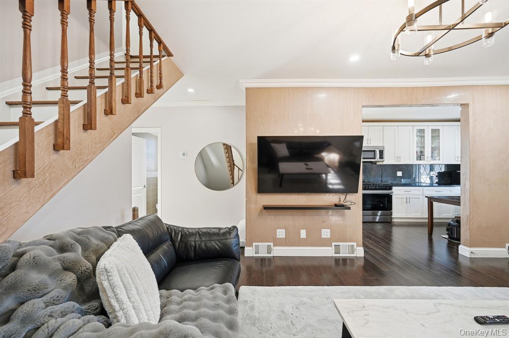 1100 Neill Avenue, New York NY 10461 图11