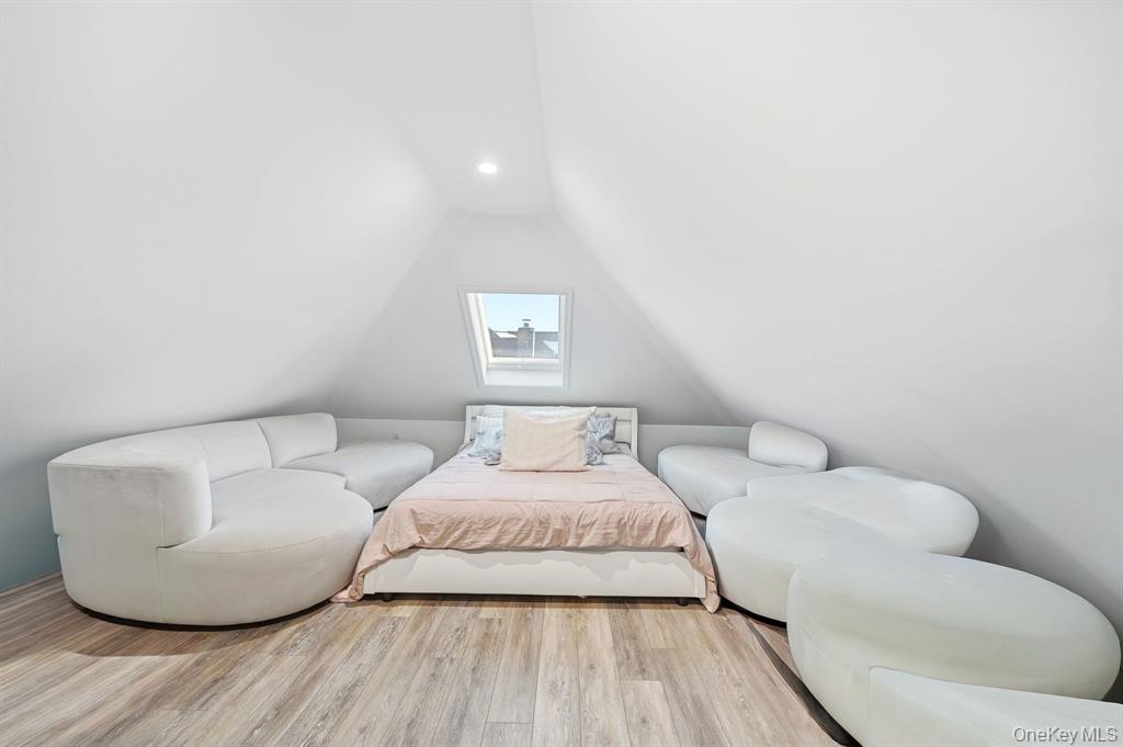 1100 Neill Avenue, New York NY 10461 图20