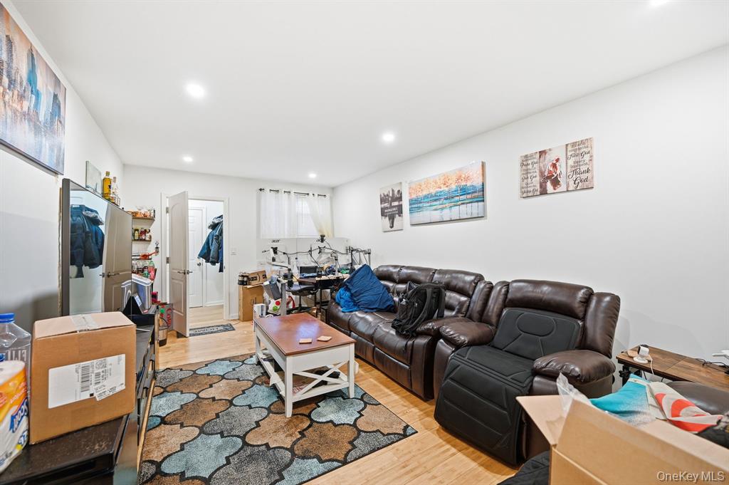1100 Neill Avenue, New York NY 10461 图25