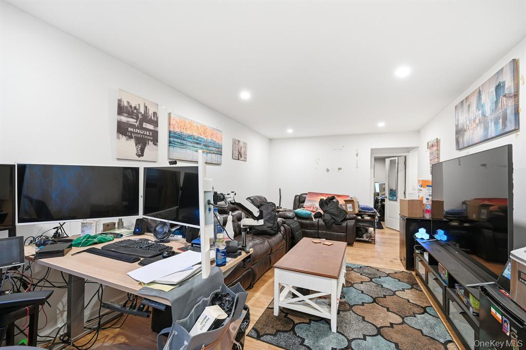 1100 Neill Avenue, New York NY 10461 图27