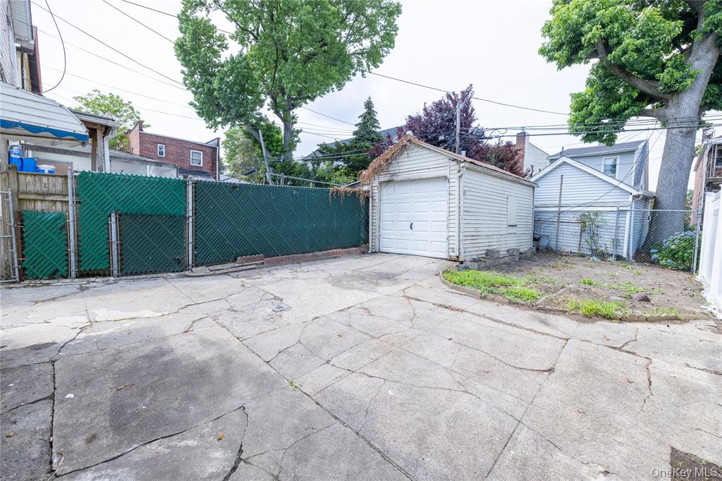 2941 Middletown Road, New York NY 10461 图30