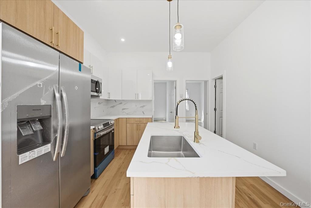 2407 Butler Place, New York NY 10461 图20