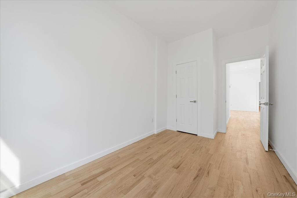 2407 Butler Place, New York NY 10461 图22