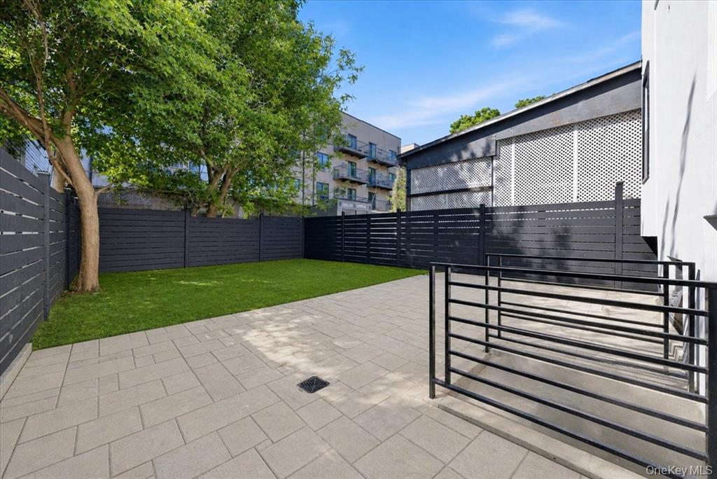 2407 Butler Place, New York NY 10461 图7