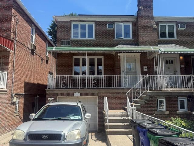 1922 Hering Avenue, New York NY 10461
