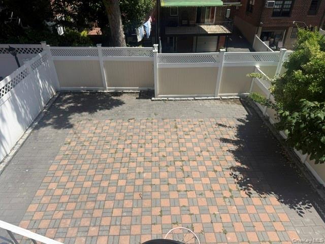1922 Hering Avenue, New York NY 10461 图20