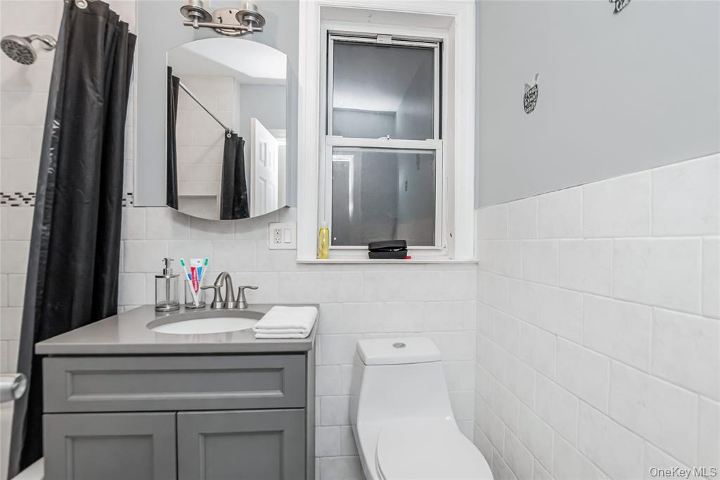 2812 Harrington Avenue, New York NY 10461 图3