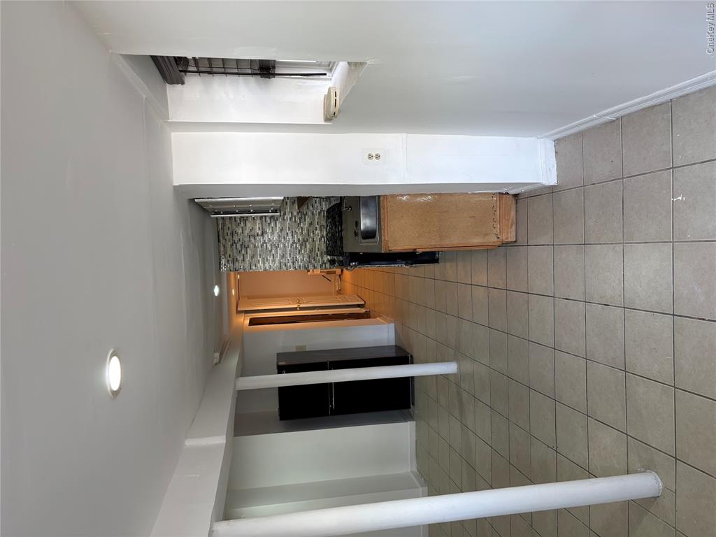 1712 Jarvis Avenue, New York NY 10461 图17
