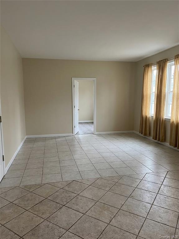 2041 Colonial Avenue, New York NY 10461 图16