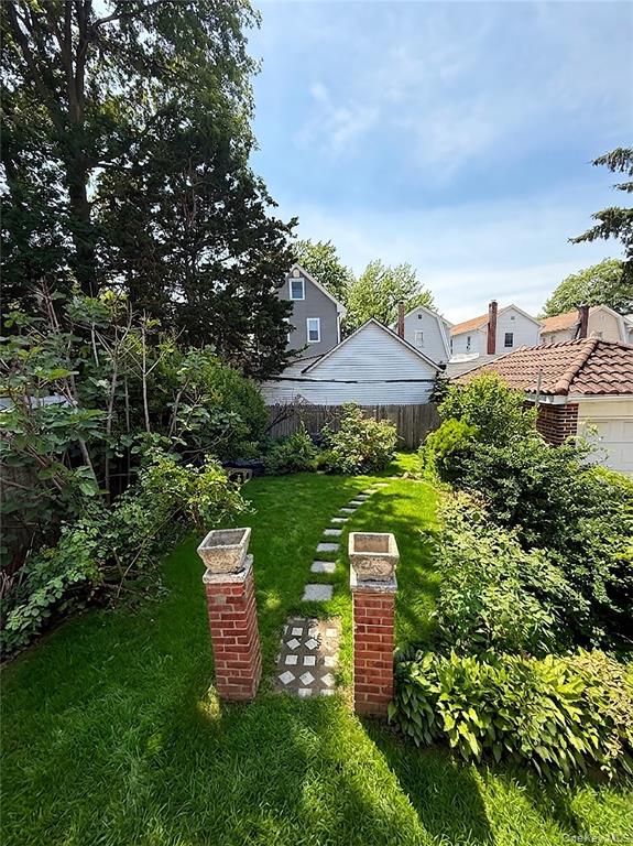 2041 Colonial Avenue, New York NY 10461 图26